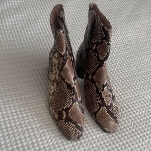 New Musse Snakeskin Pattern Ankle Boots